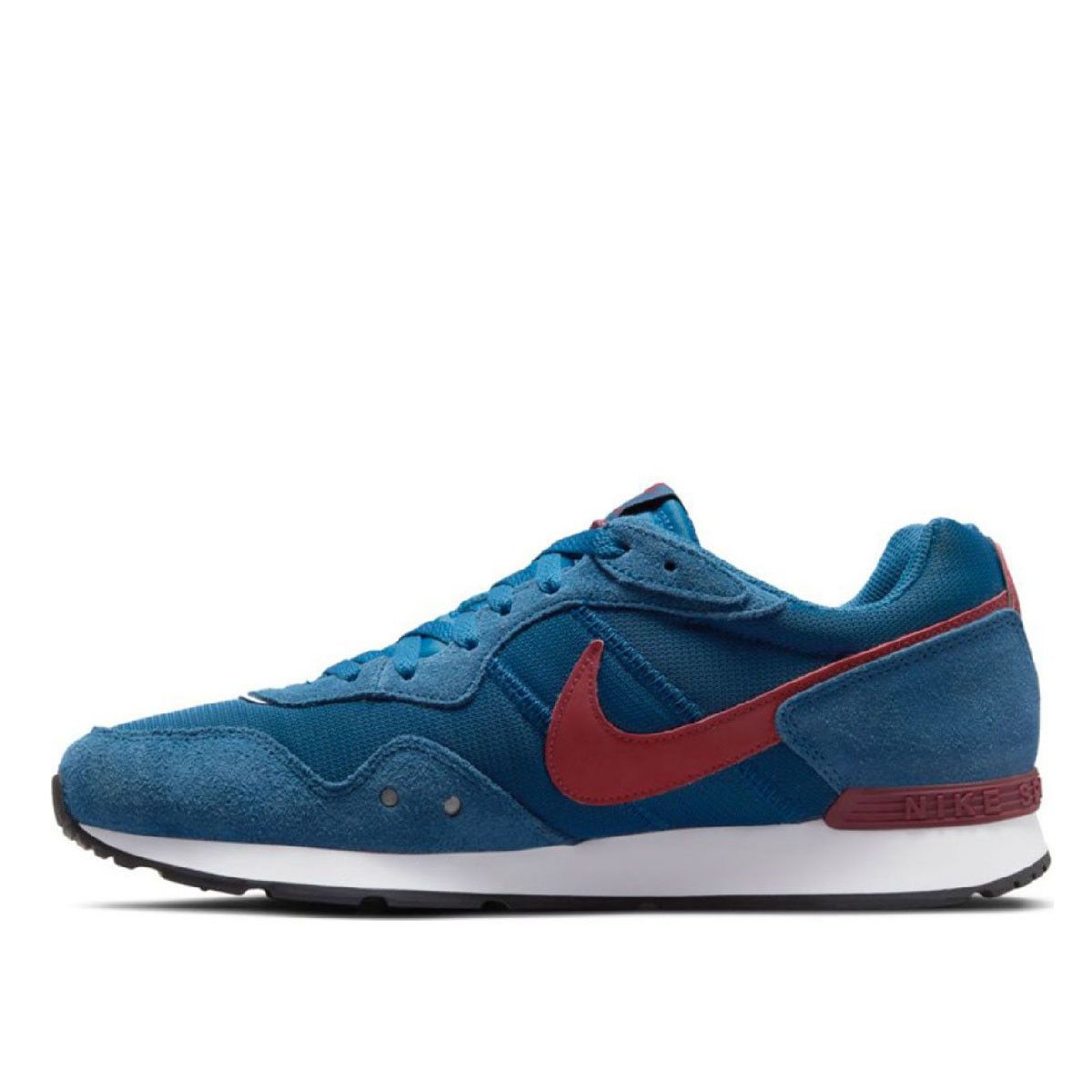 Basket Nike VENTURE RUNNER