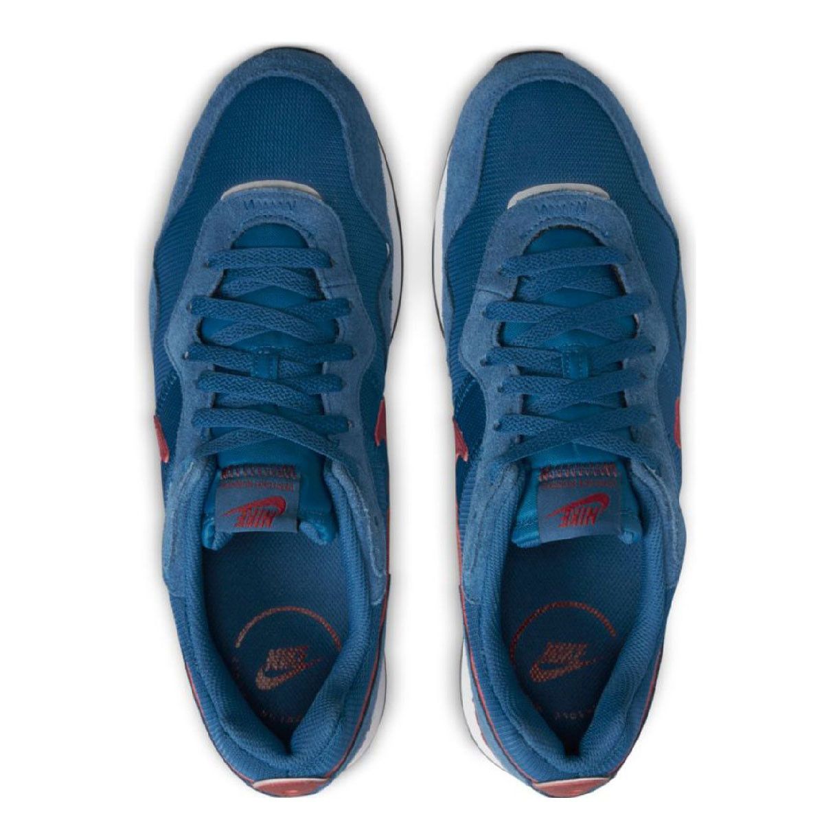 Basket Nike VENTURE RUNNER