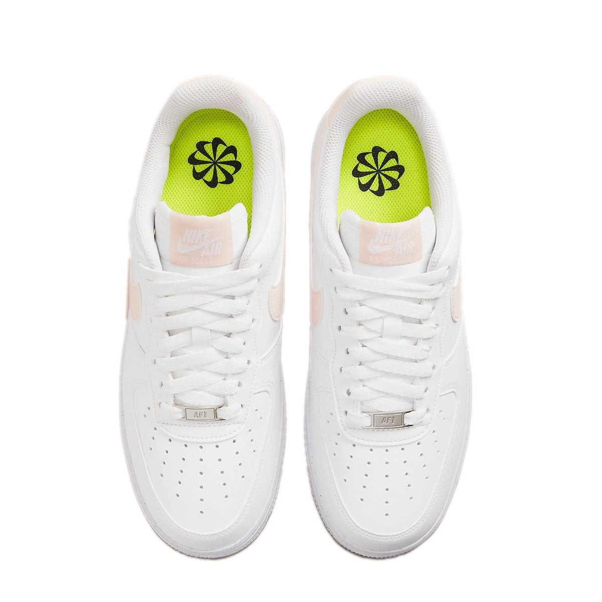 Basket Nike W AIR FORCE 1 07