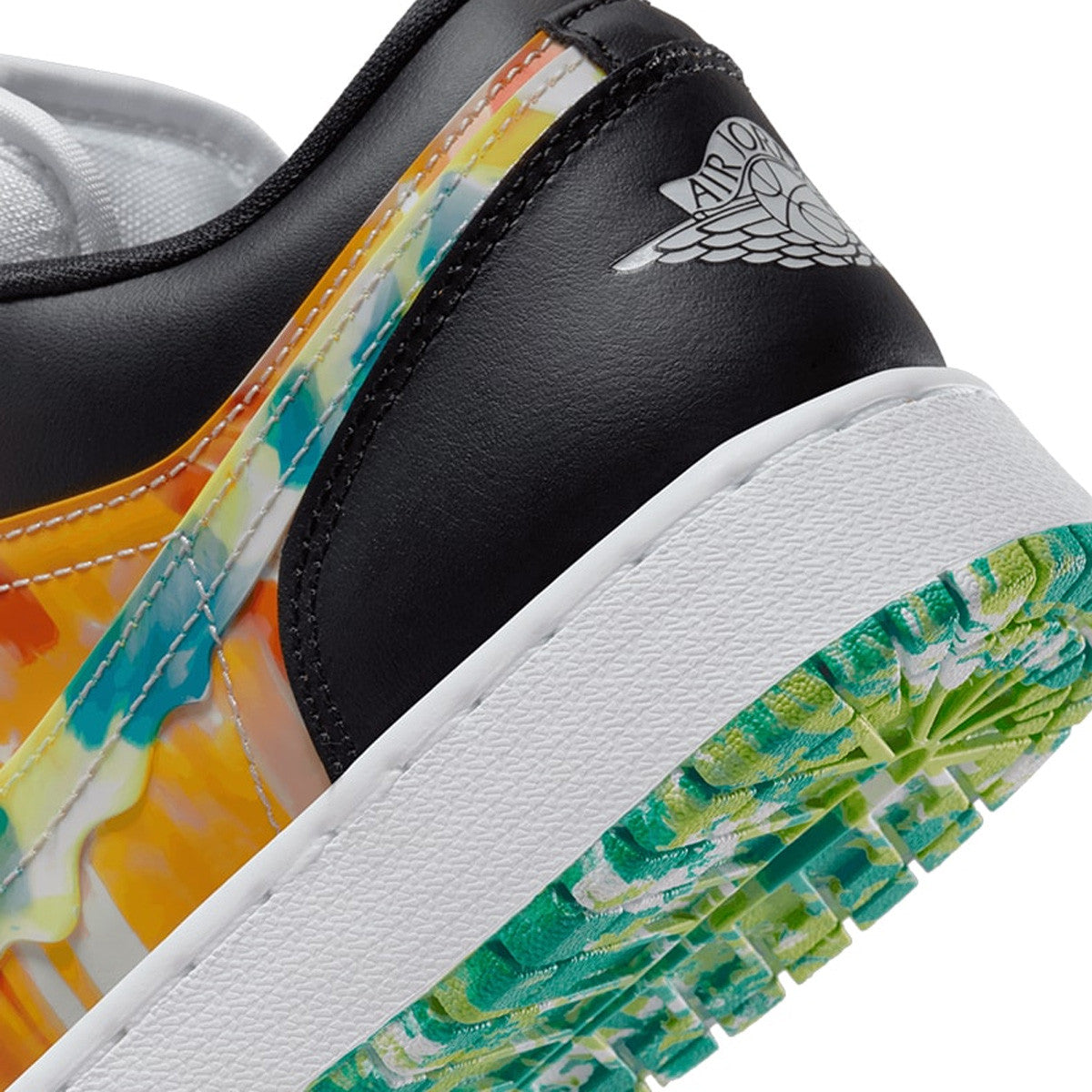 Basket Nike Air Jordan 1 Low SE Junior