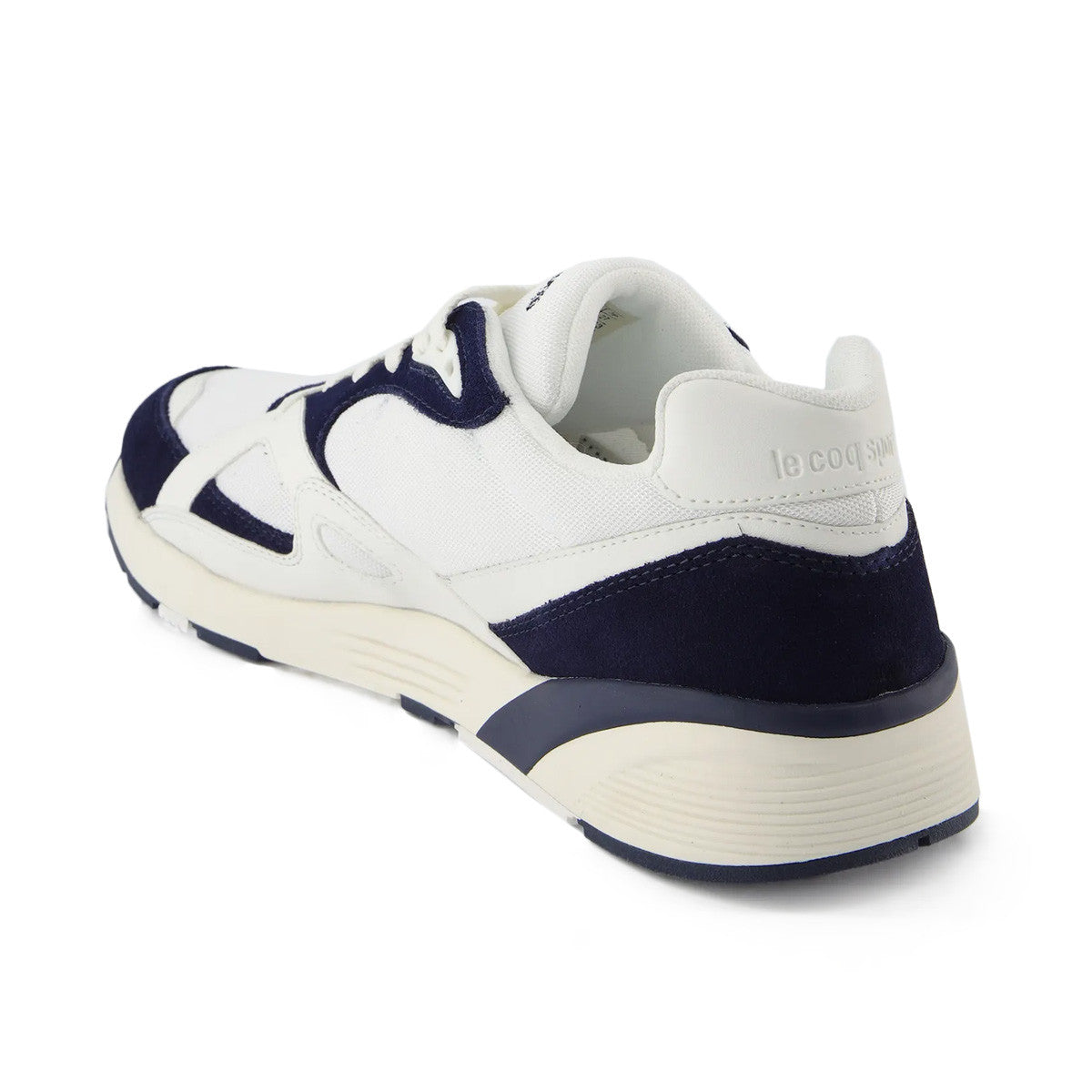 Basket Le coq sportif LCS R850