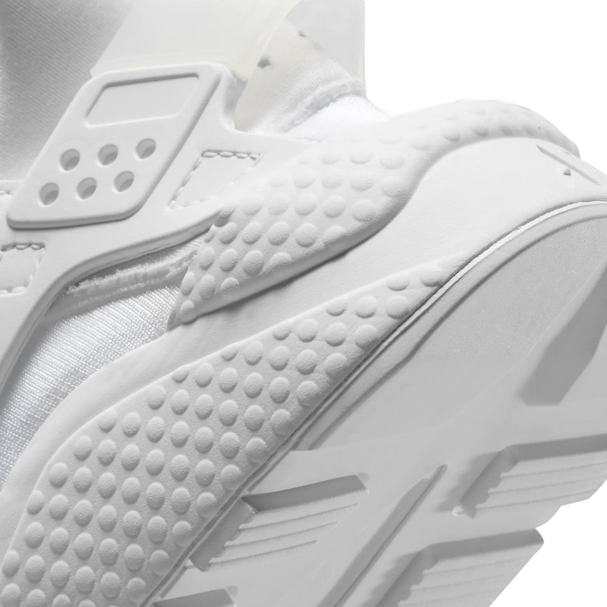 Basket Nike AIR HUARACHE RUN