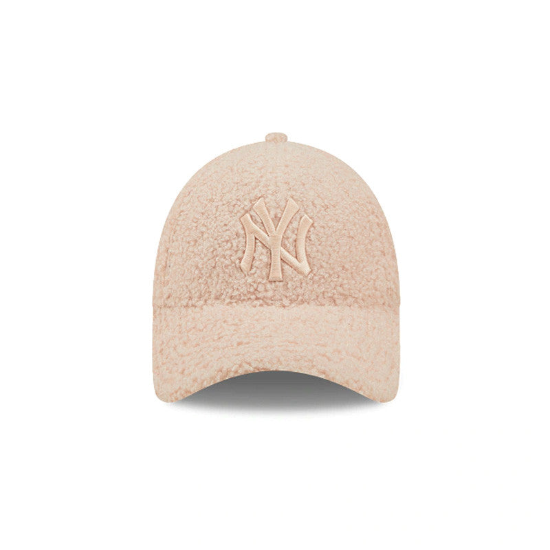 Casquette Femme New Era BORG 9 FORTY NEYYAN