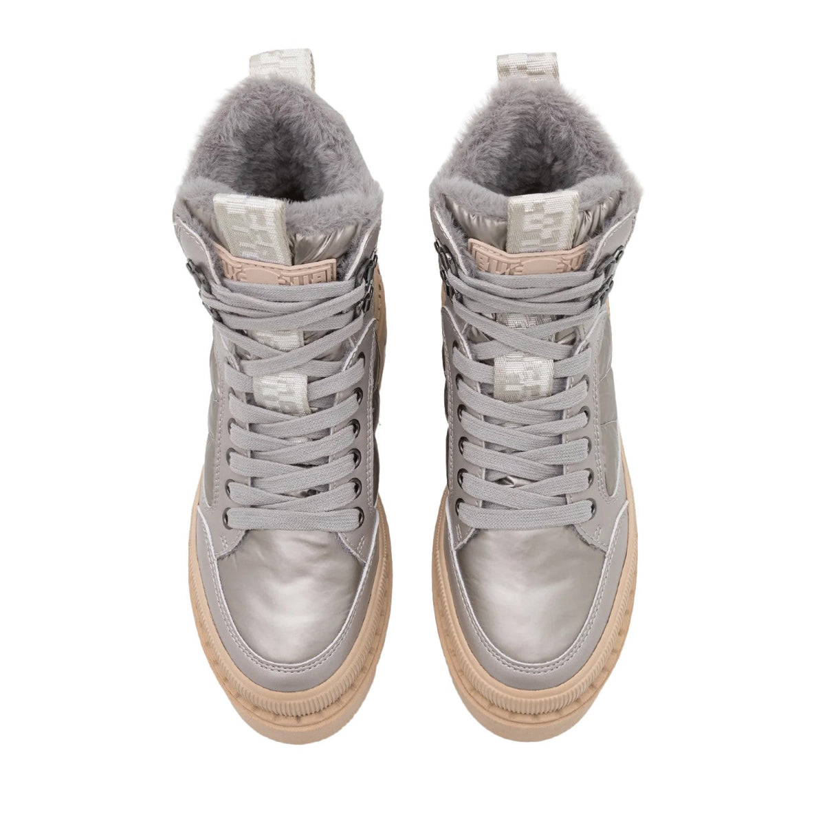 Bota Buffalo RAVEN SNOW CON CORDONES DE MEDIANOCHE