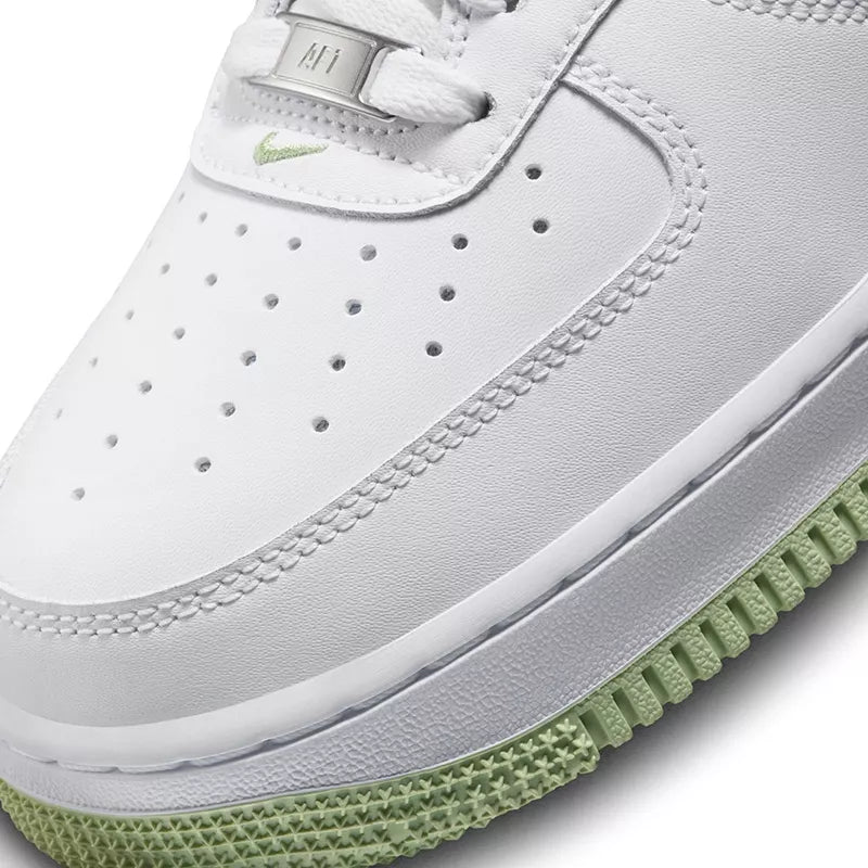 Basket Nike AIR FORCE 1 LO