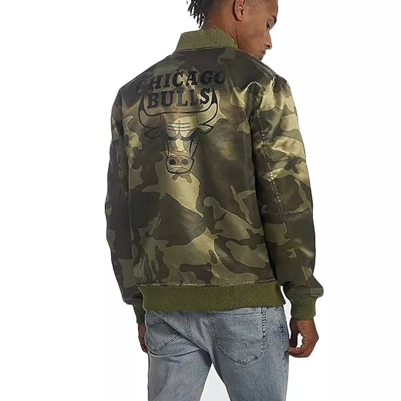 Blouson New Era Chicago Bulls Bng Sateen