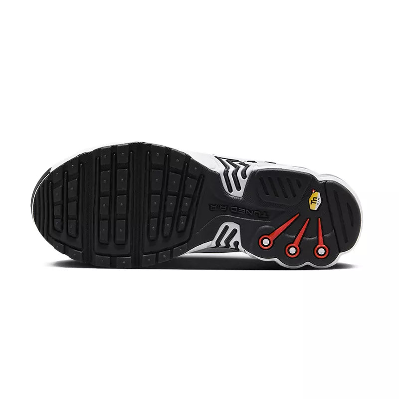 Basket Nike AIR MAX PLUS 3