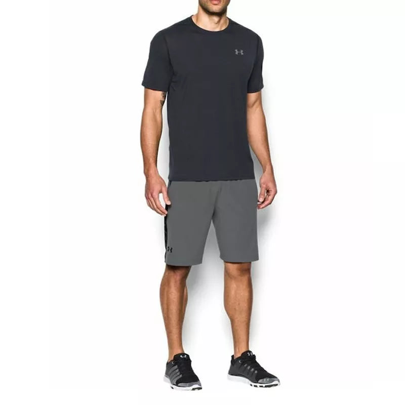 Short Under Armour Supervent Woven