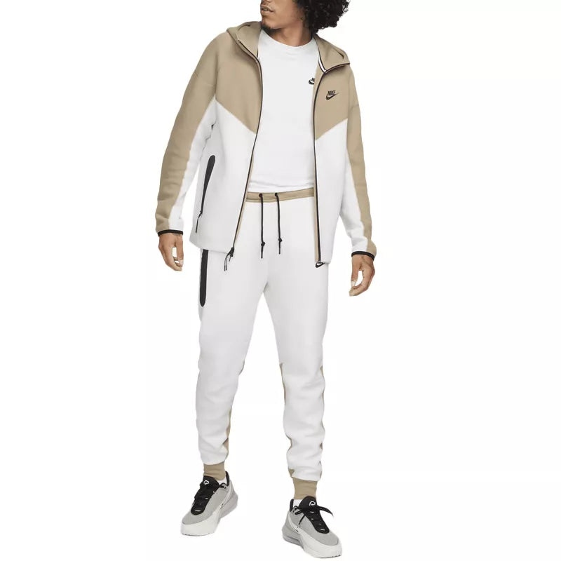 Pantalon de survêtement Nike TECH FLEECE