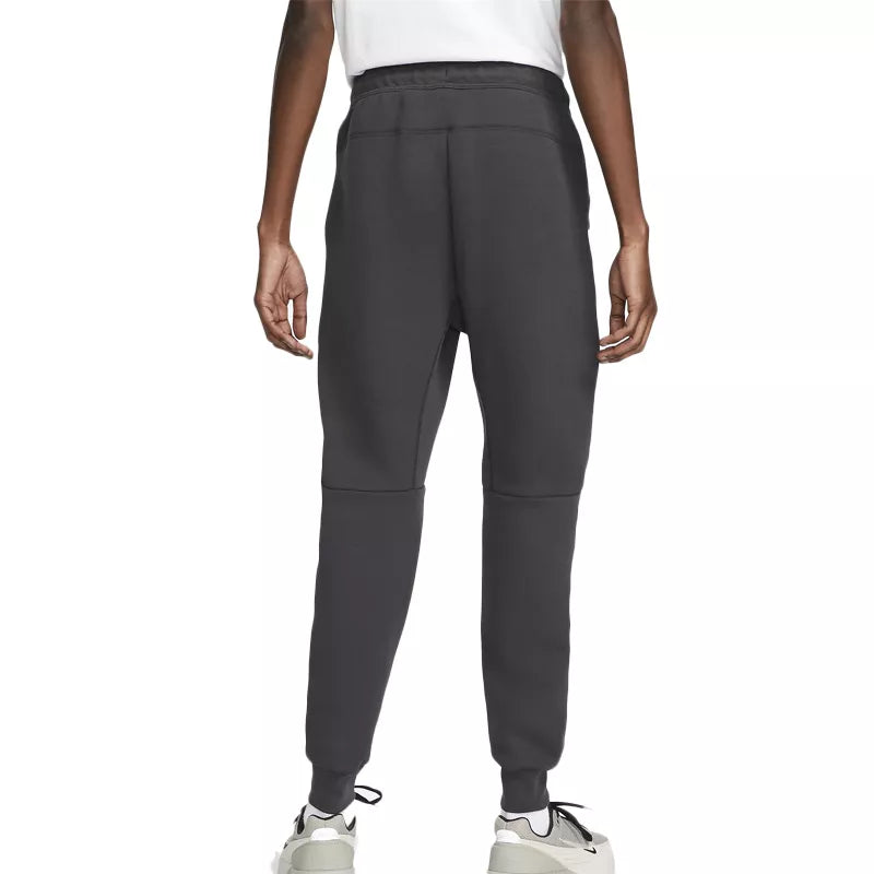 Pantalon de survêtement Nike TECH FLEECE