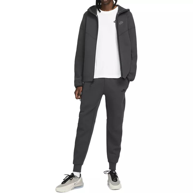 Pantalon de survêtement Nike TECH FLEECE