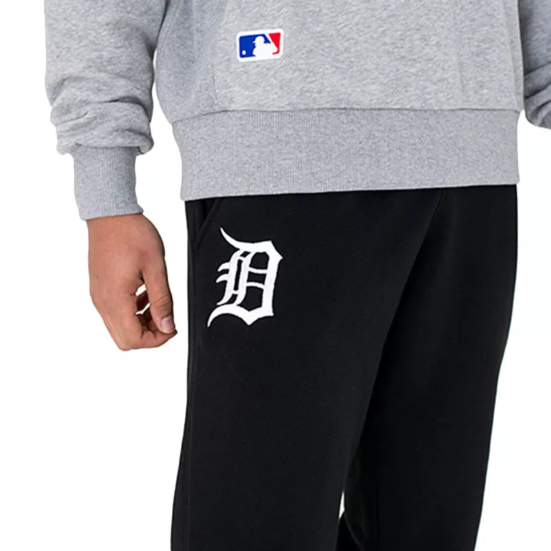Pantalons de survêtement New Era POST GRAD PACK JOGGER DETTIG