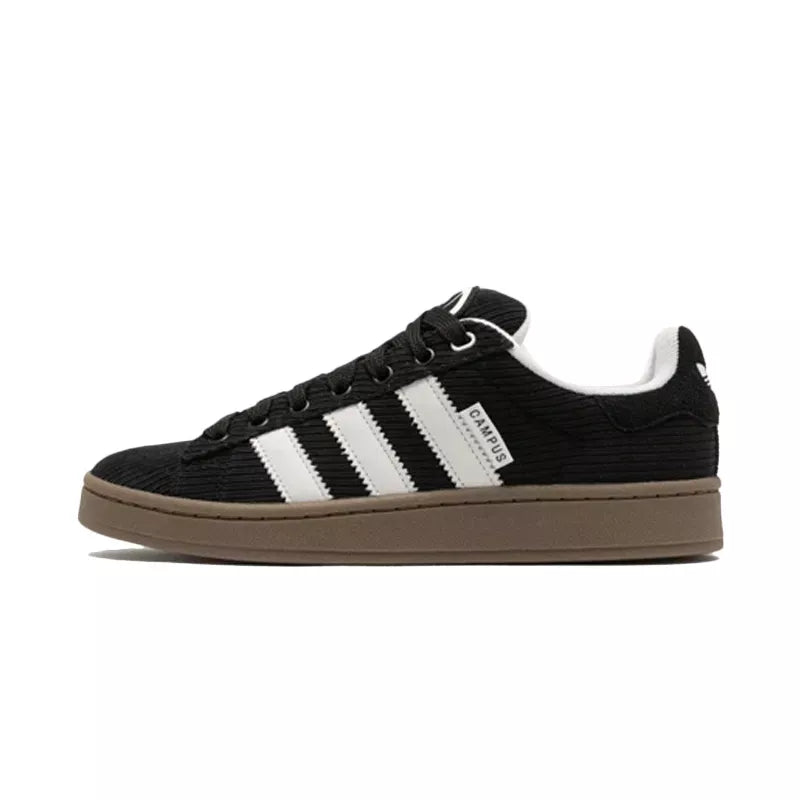 Pegashoes - Zapatillas Adidas Originals Campus 2000s Negro/Blanco