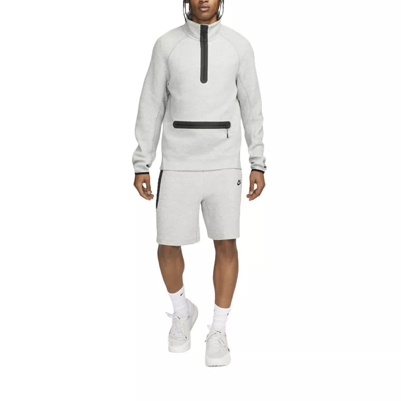 Short Nike TECH FLEECE