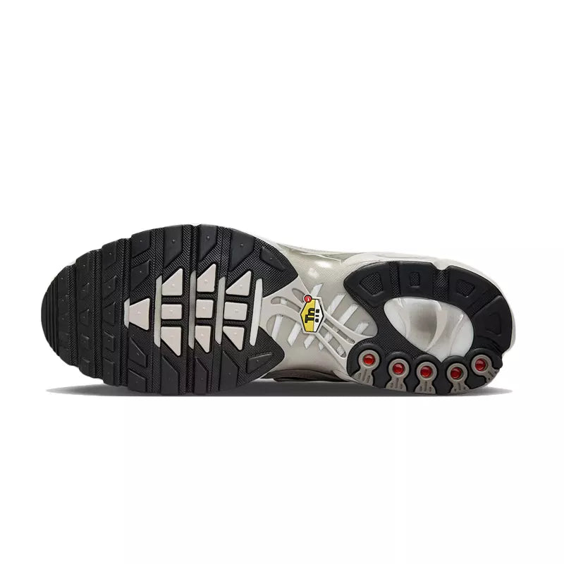 Basket Nike AIR MAX PLUS TN