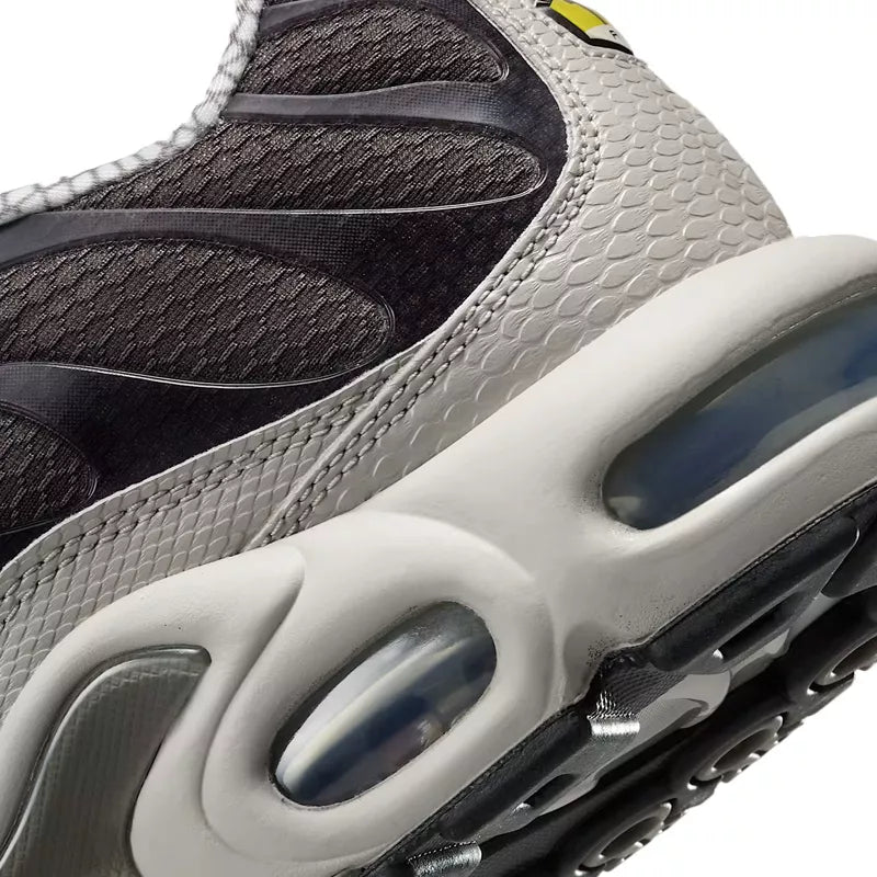 Basket Nike AIR MAX PLUS TN