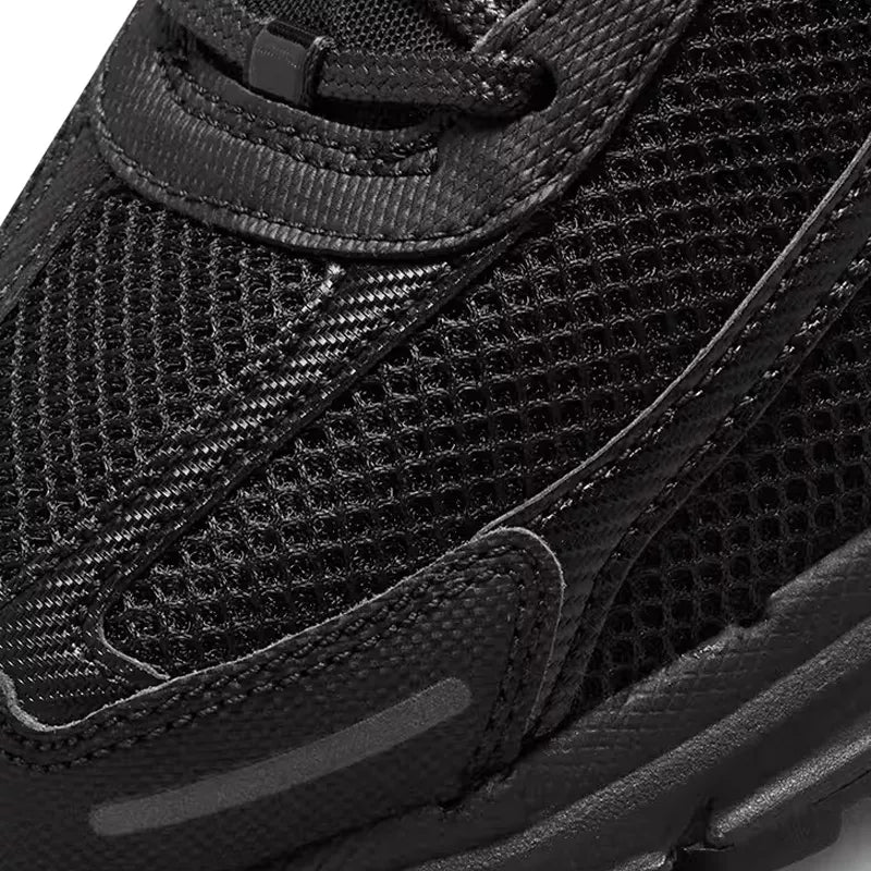 Basket Nike ZOOM VOMERO 5