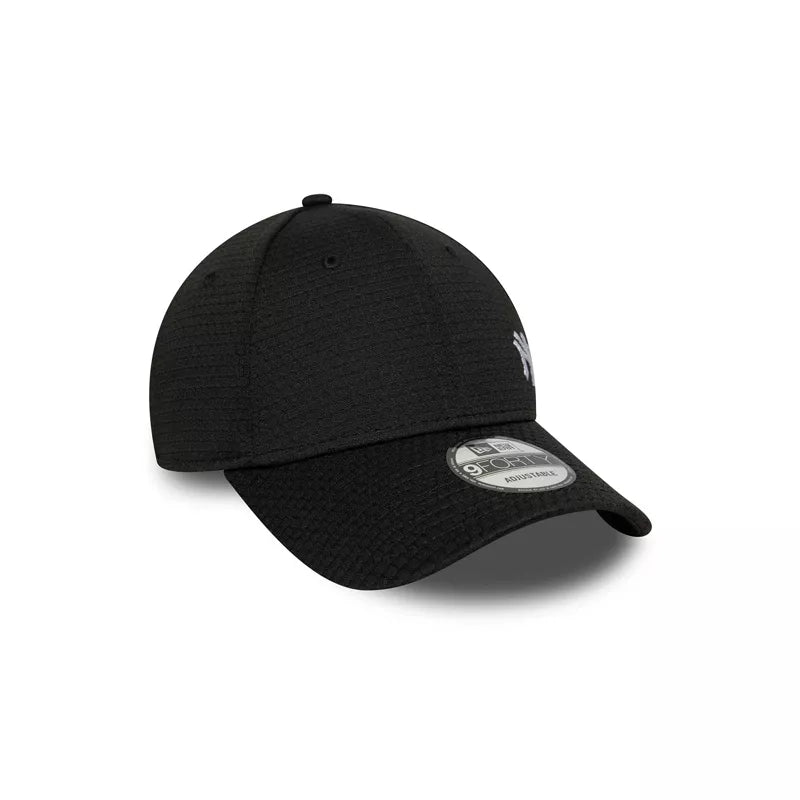 Casquette New Era FLAWLESS MESH 9FORTY NEYYAN