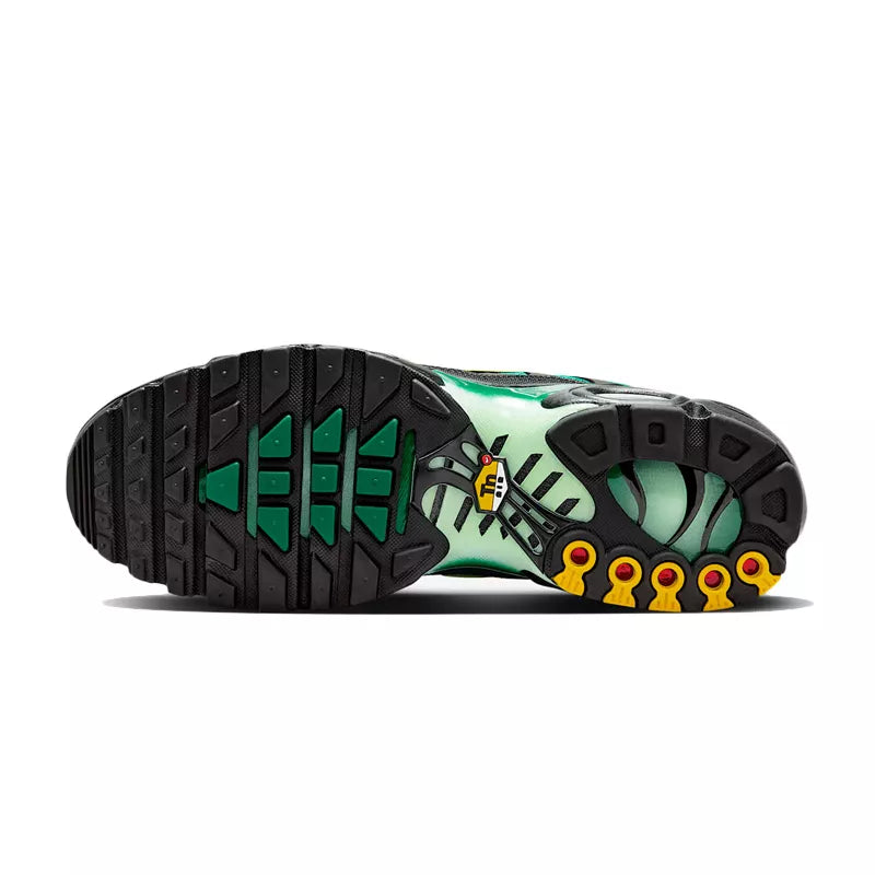 Basket Nike AIR MAX PLUS TN