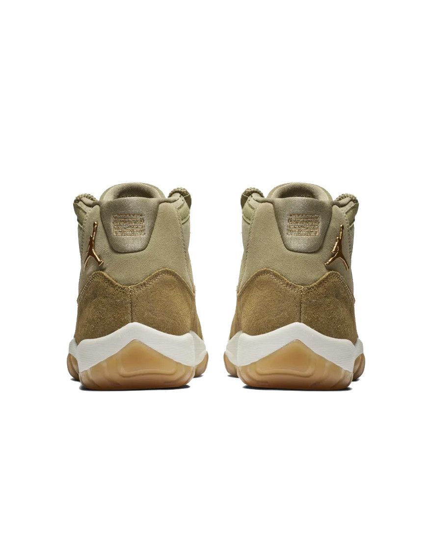 Baskets Nike AIR JORDAN RETRO 11 - Ref. AR0715-200