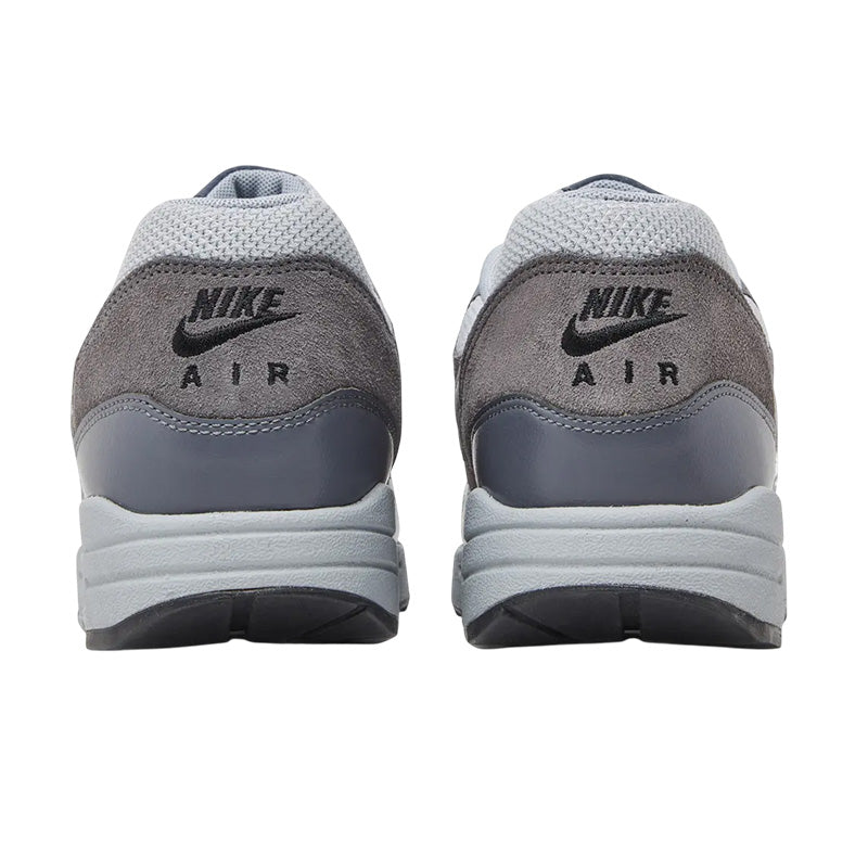 Basket Homme Nike AIR MAX 1 ESSENTIAL