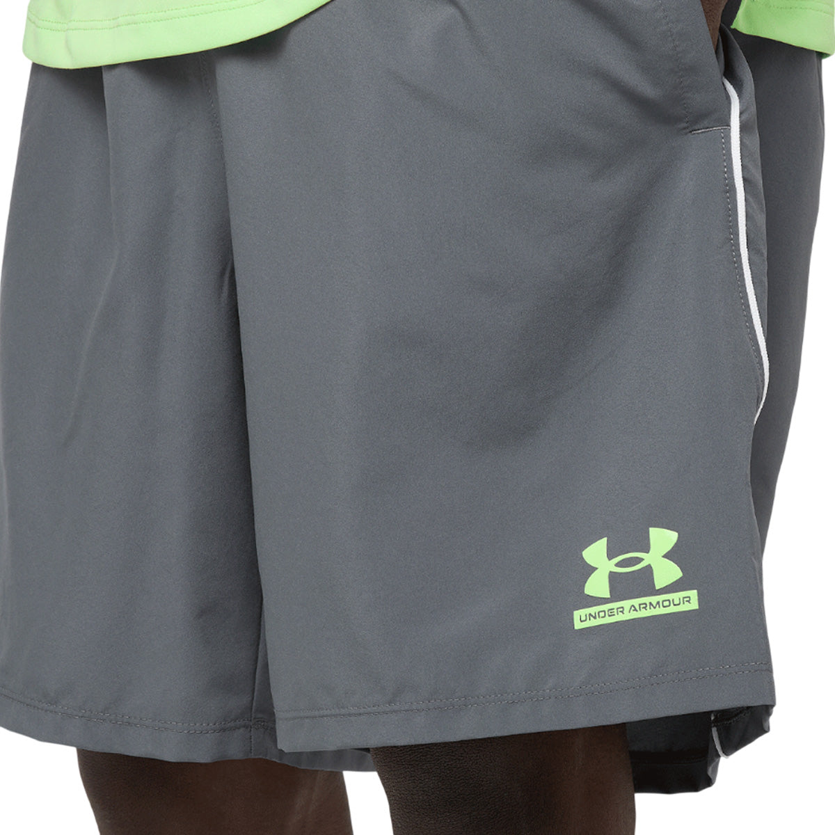 Short Homme Under Armour TECH SPORT