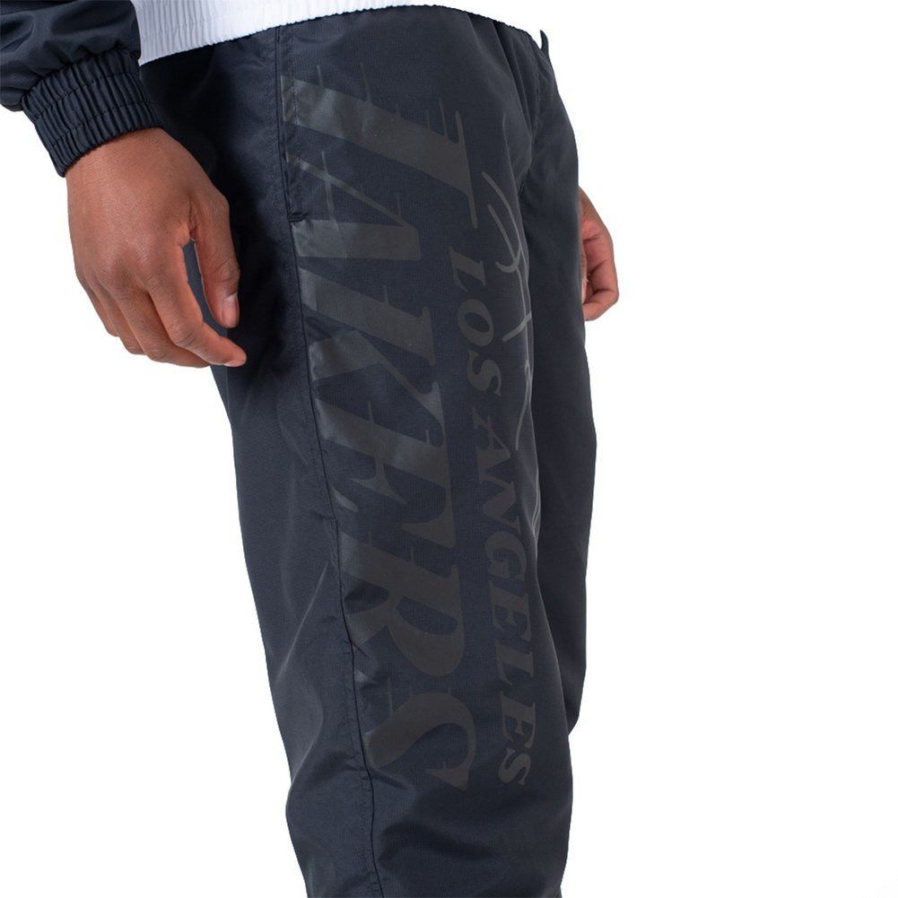 Pantalons de survêtement New Era NBA VERTICAL WORDMARK JOGGER LOSLAK