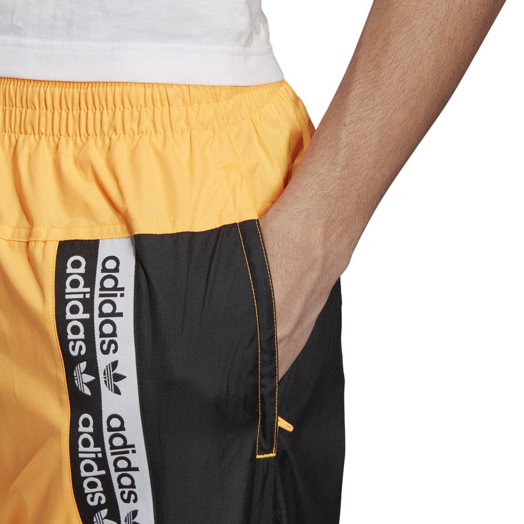 Pantalon de survêtement adidas Originals R.Y.V.