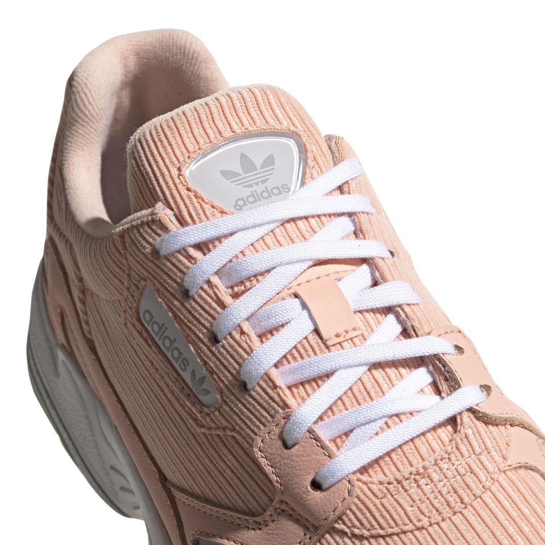 Baskets adidas Originals FALCON W