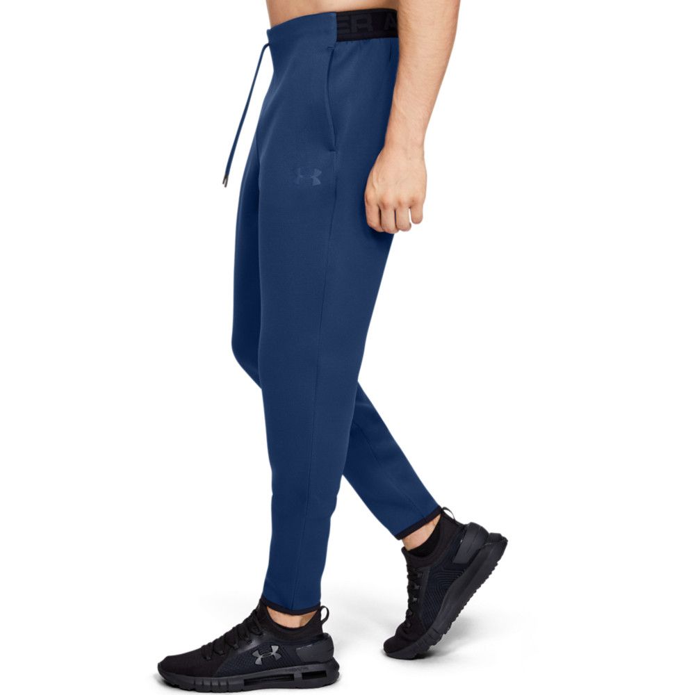 Pantalons de survêtement Under Armour MOVE PANTS