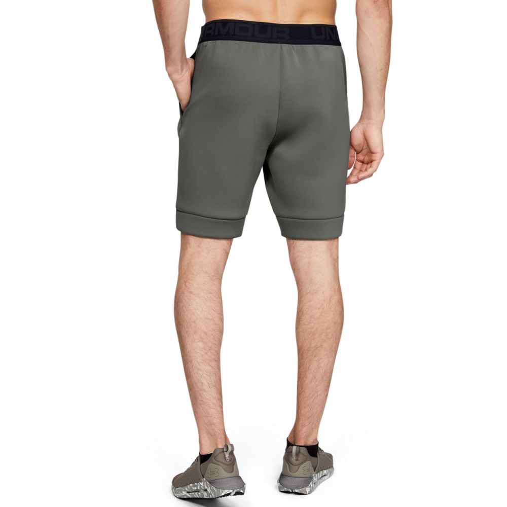 Shorts, bermudas Under Armour MOVE SHORTS