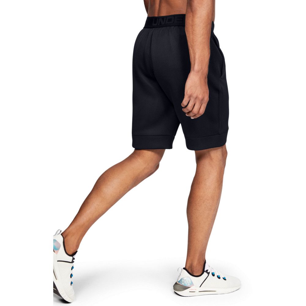 Shorts, bermudas Under Armour MOVE SHORTS