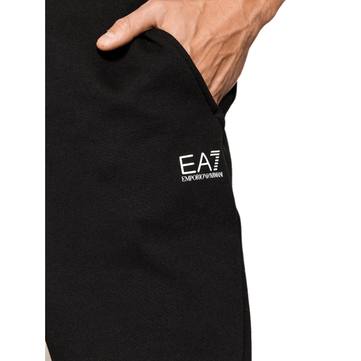 Pantalones deportivos EA7 Emporio Armani