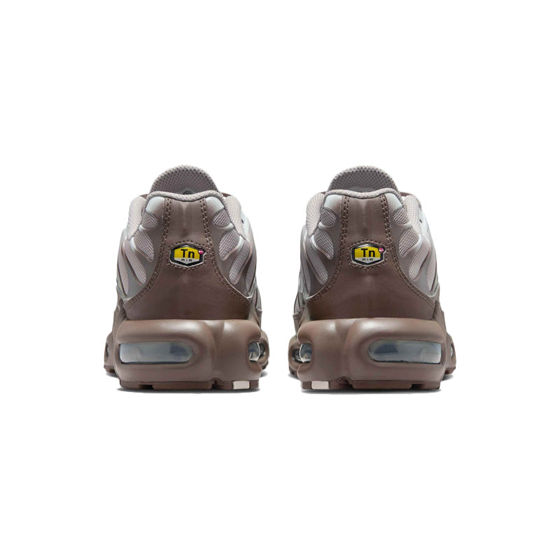 Basket Femme Nike AIR MAX PLUS