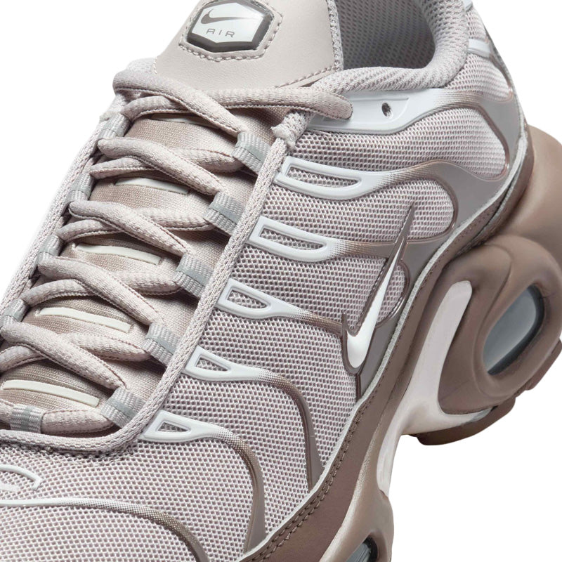 Basket Femme Nike AIR MAX PLUS