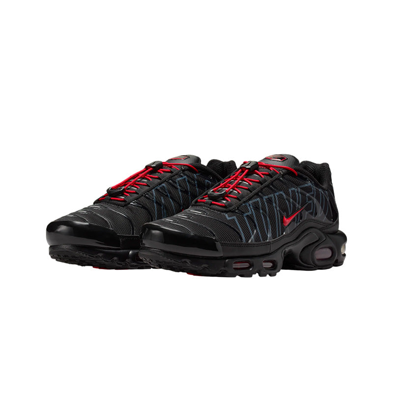 Basket Homme Nike AIR MAX PLUS TN