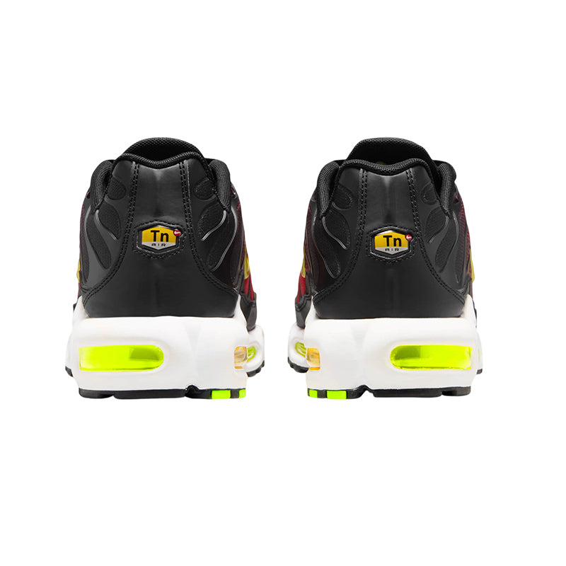 Basket Homme Nike AIR MAX PLUS TN