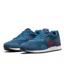 Basket Nike VENTURE RUNNER