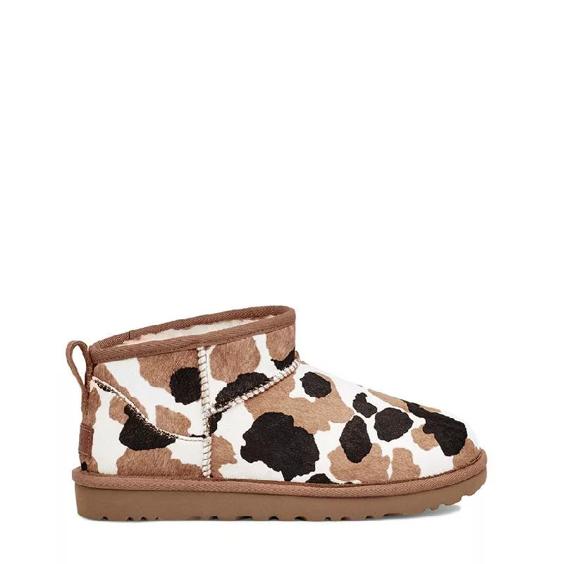 Pegashoes - Botte Ugg Classic Ultra Mini Cow Print