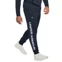 Pantalon de survêtement Under Armour RIVAL FLEECE SCRIPT