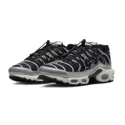 Basket Nike AIR MAX PLUS