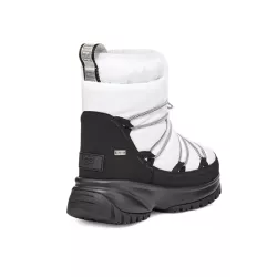 Botte UGG YOSE PUFFER MID