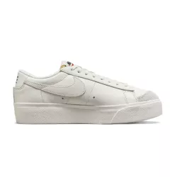 Basket Nike W BLAZER LO PLATFORM