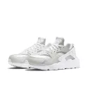 Basket Nike Air Huarache Run - 634835-108