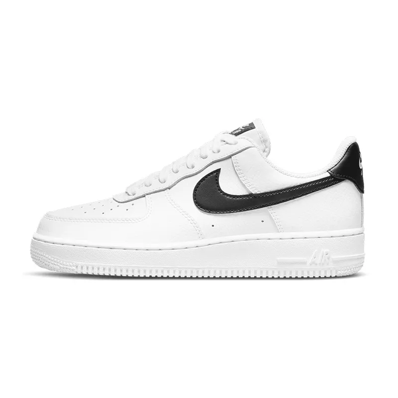 Basket Nike AIR FORCE 1 07