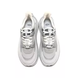 Basket UGG CA805 V2