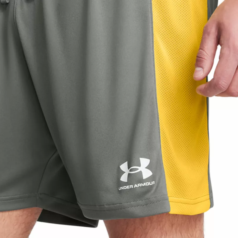 Short Under Armour