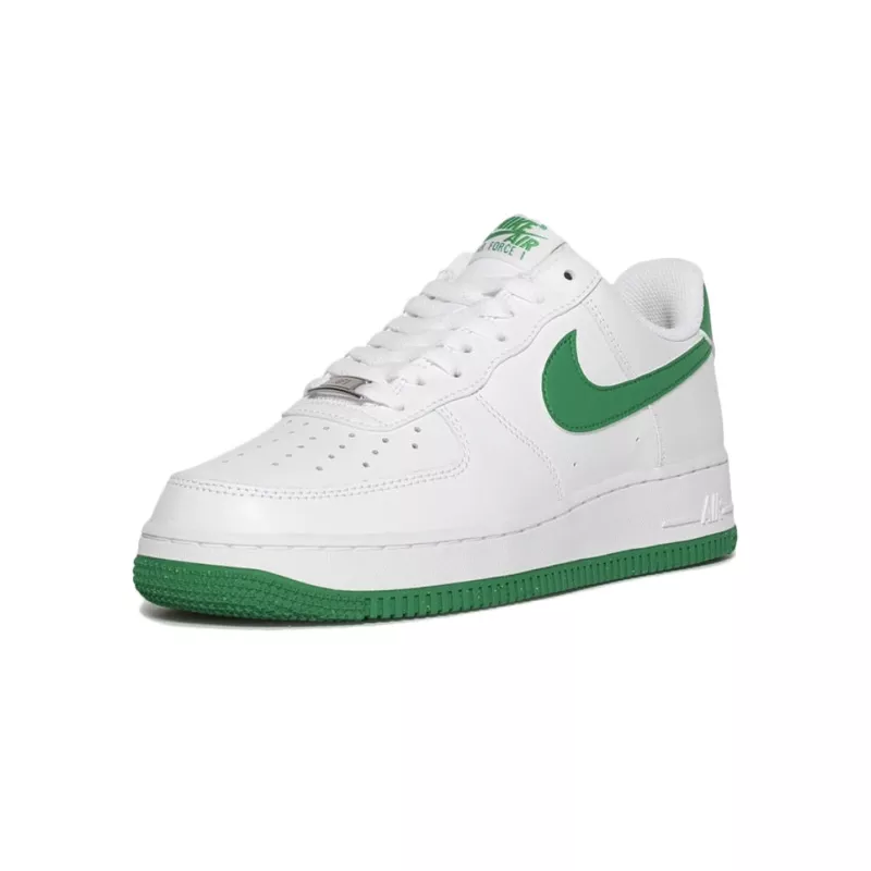 Basket Nike AIR FORCE 1 07