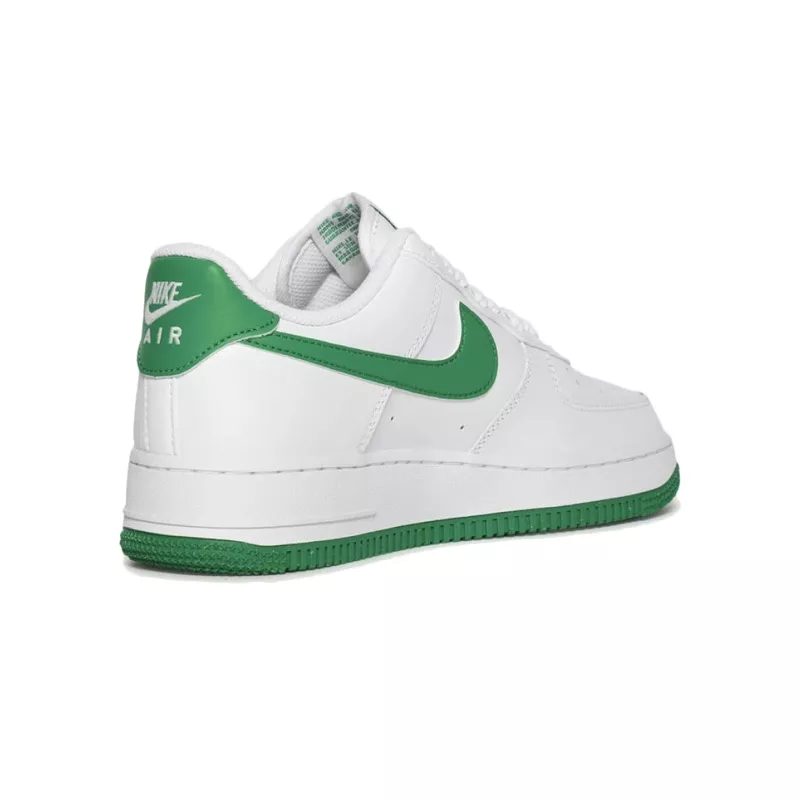 Basket Nike AIR FORCE 1 07