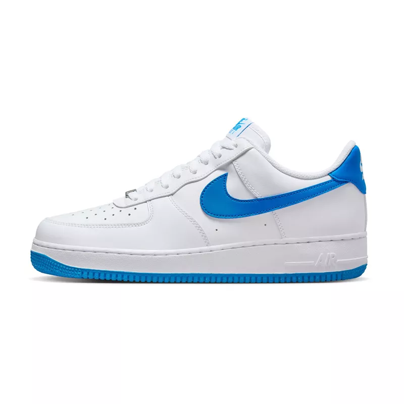 Basket Nike AIR FORCE 1 07